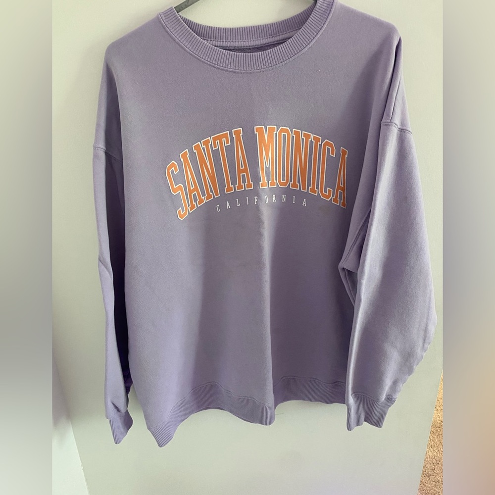 hollister oversized crew